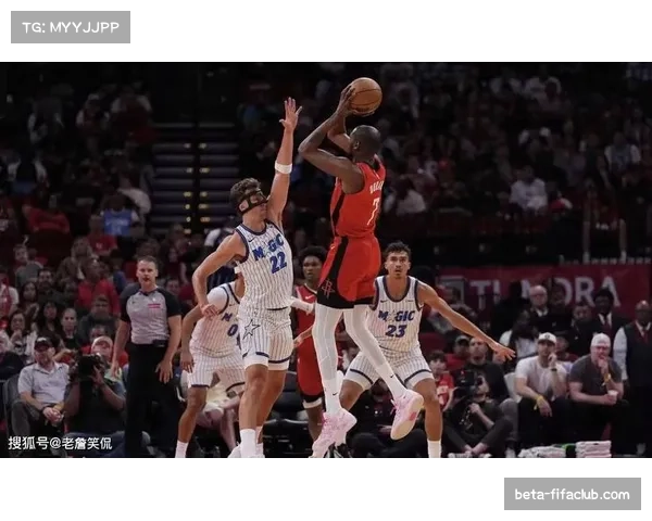 火箭篮板率57%创历史纪录 亚当斯前场篮板率26.7%